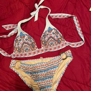 NWOT Victoria’s Secret halter bikini